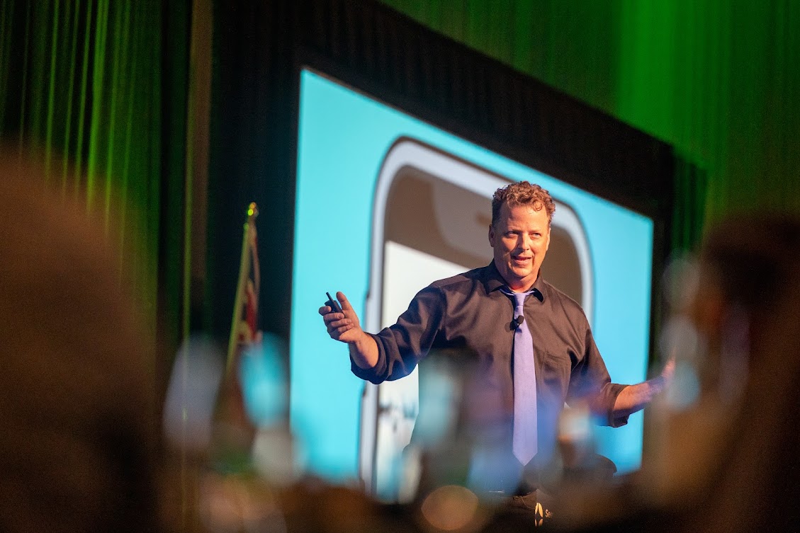 How do I Find the Right Keynote Speaker for my Event?