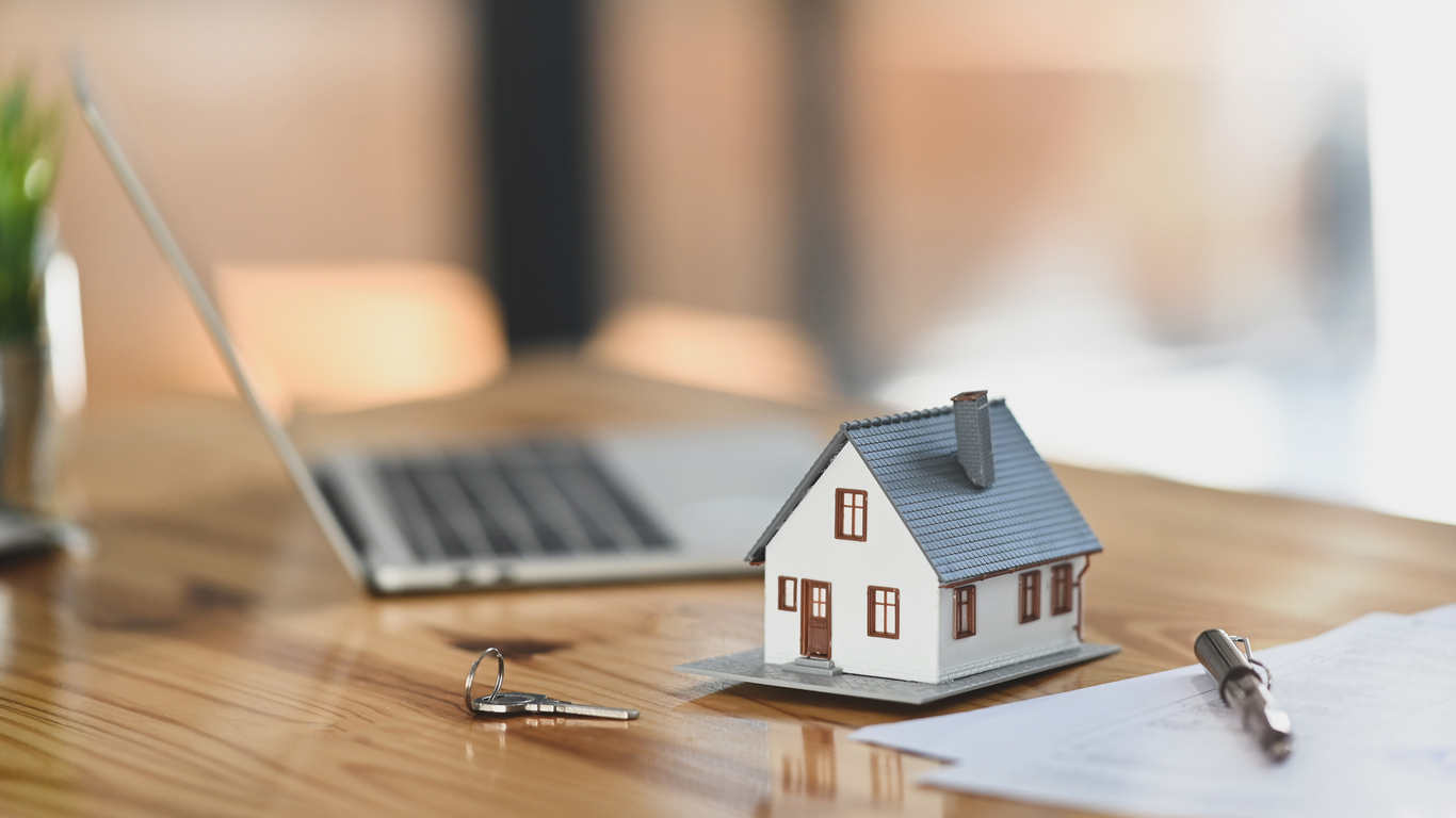 Should You Fix Your House Before Selling? | DJ Reed Team