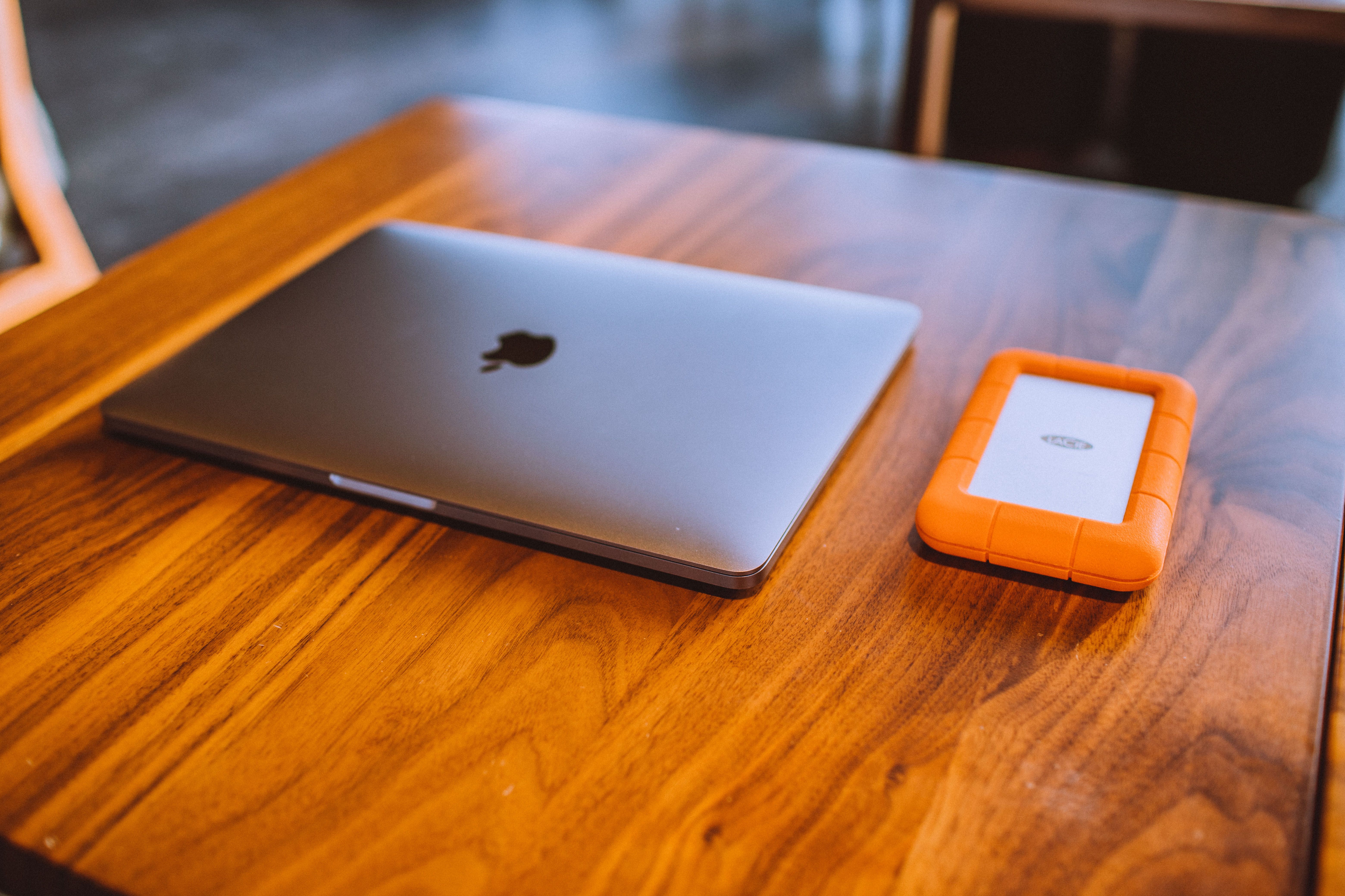 ColourBanana Review: Colorful MacBook Covers & iPhone Cases