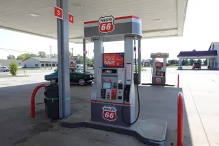 Visiting Shipshewana, IN? Stop by SM Gas for Fuel, Snacks & More