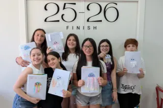 ☀️ Chiusura estiva: un anno di traguardi, festeggiamenti e… destinazione Londra!