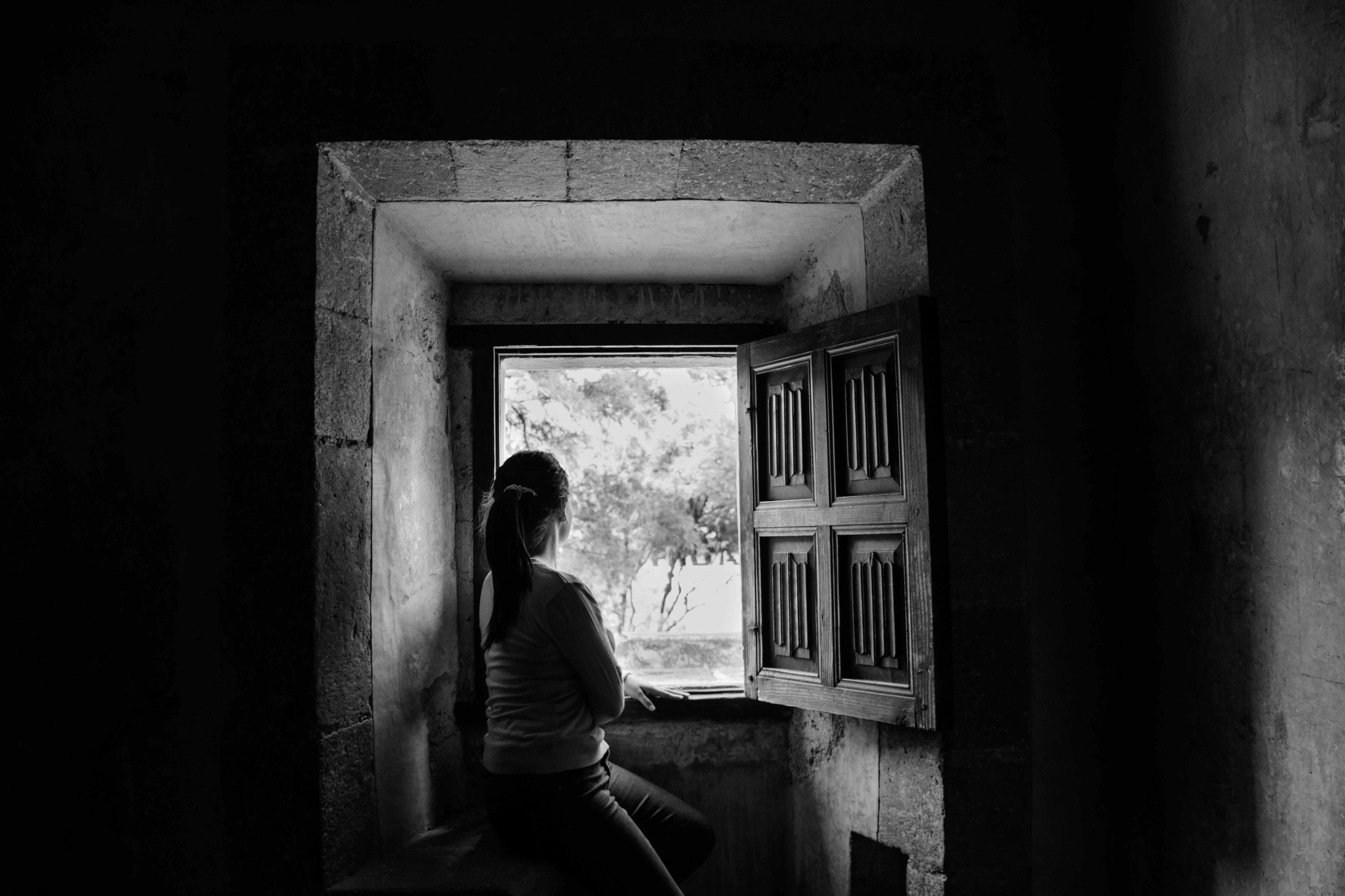 Somatic EMDR and High-Functioning Trauma: Hidden Signs You May Be Stuck in Survival Mode
