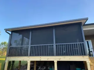 Screen Room vs Sunroom Guide | JB'S Enclosures
