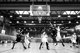 Flow State in Sports: How Athletes Get in the Zone (On Purpose)
