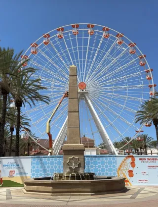 Irvine Spectrum's New SunWheel Debuts This Summer
