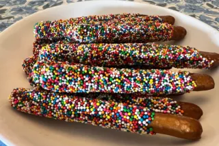 How to Make Perfect Gluten-Free Chocolate Covered Pretzels
