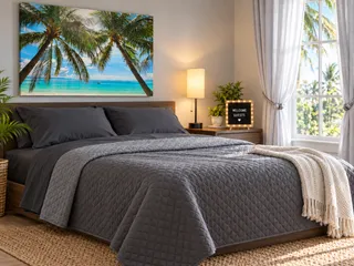 Guest Bedroom Essentials I’d Use to Make Guests Feel at Home