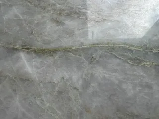 Quartzite Veins Explained: Are They a Problem for Countertops? | Chicago Quartzite Guide