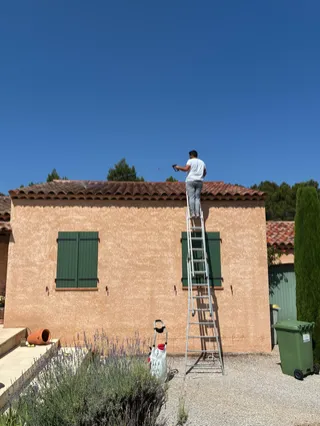 Toiture après l’été : que vérifier avant les premières pluies ?