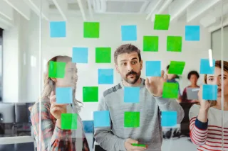 How to Decide Whether to Hire, Expand or Hold Steady in Your Canberra Business