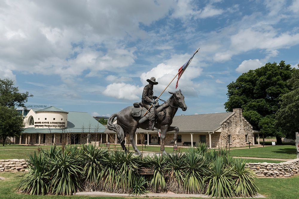 🎭 A Night Out at McAllen Performing Arts Center: Big Shows, Live Music & Unforgettable Entertainment