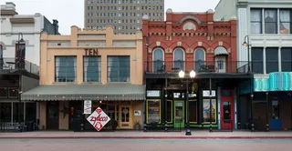 🍽️🎶 Experience McAllen After Hours: Your Guide to the 17th Street Entertainment District