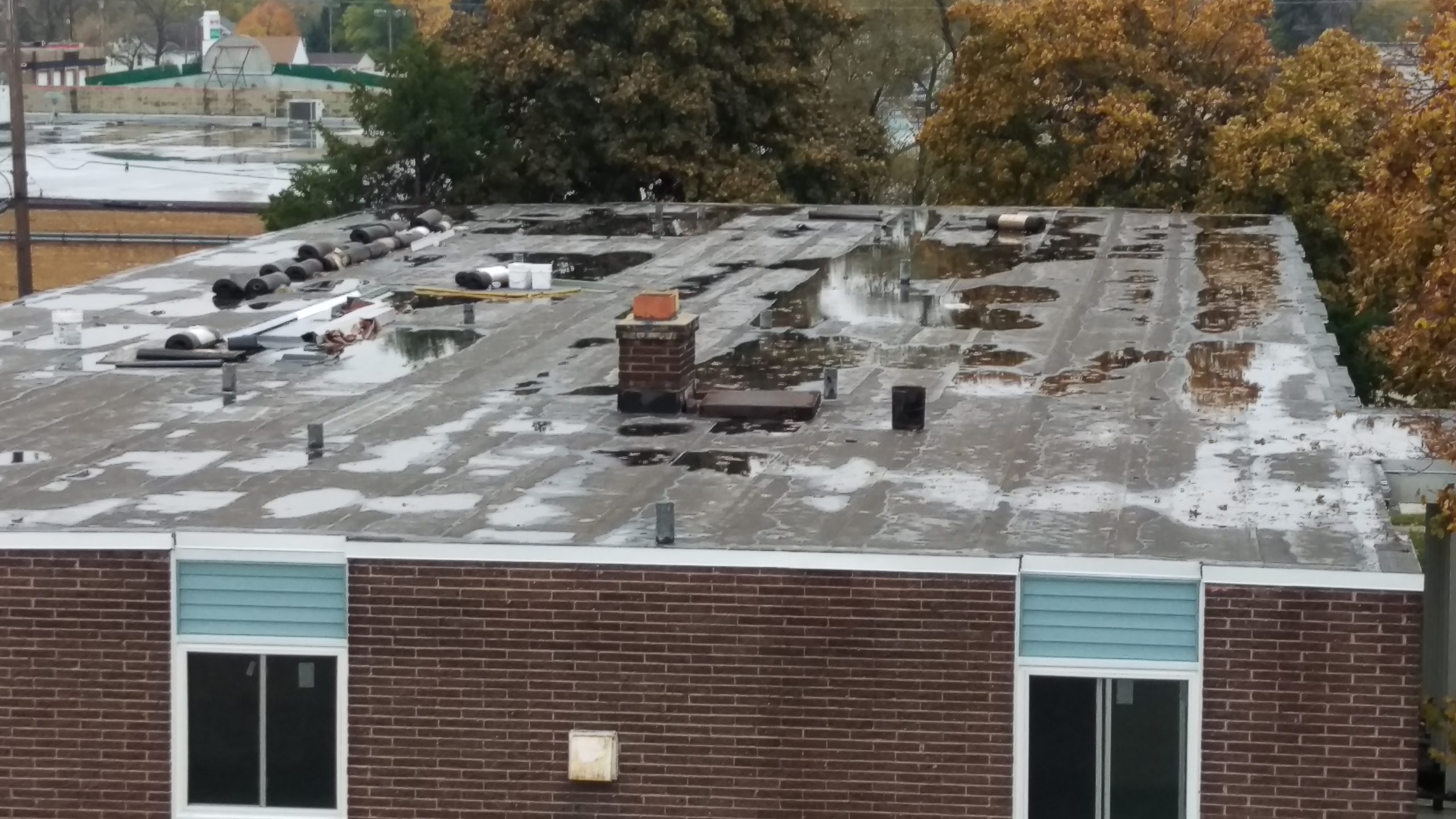Signs Your Commercial Roof Drainage System May Be Failing in Bakersfield, CA