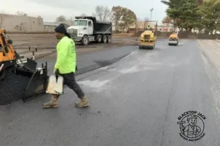 The Best Time of Year for Asphalt Paving in the United States
