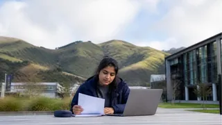 New Zealand Student Visa Finances: Funds, the FTS and Dependants from Sri Lanka