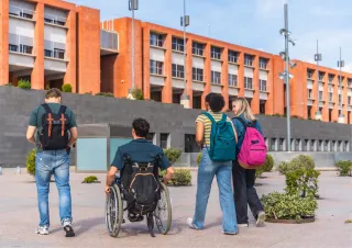 Spring Break Career Quick-Starts: Why a 1-Week Intensive is a Game-Changer for Your Teen