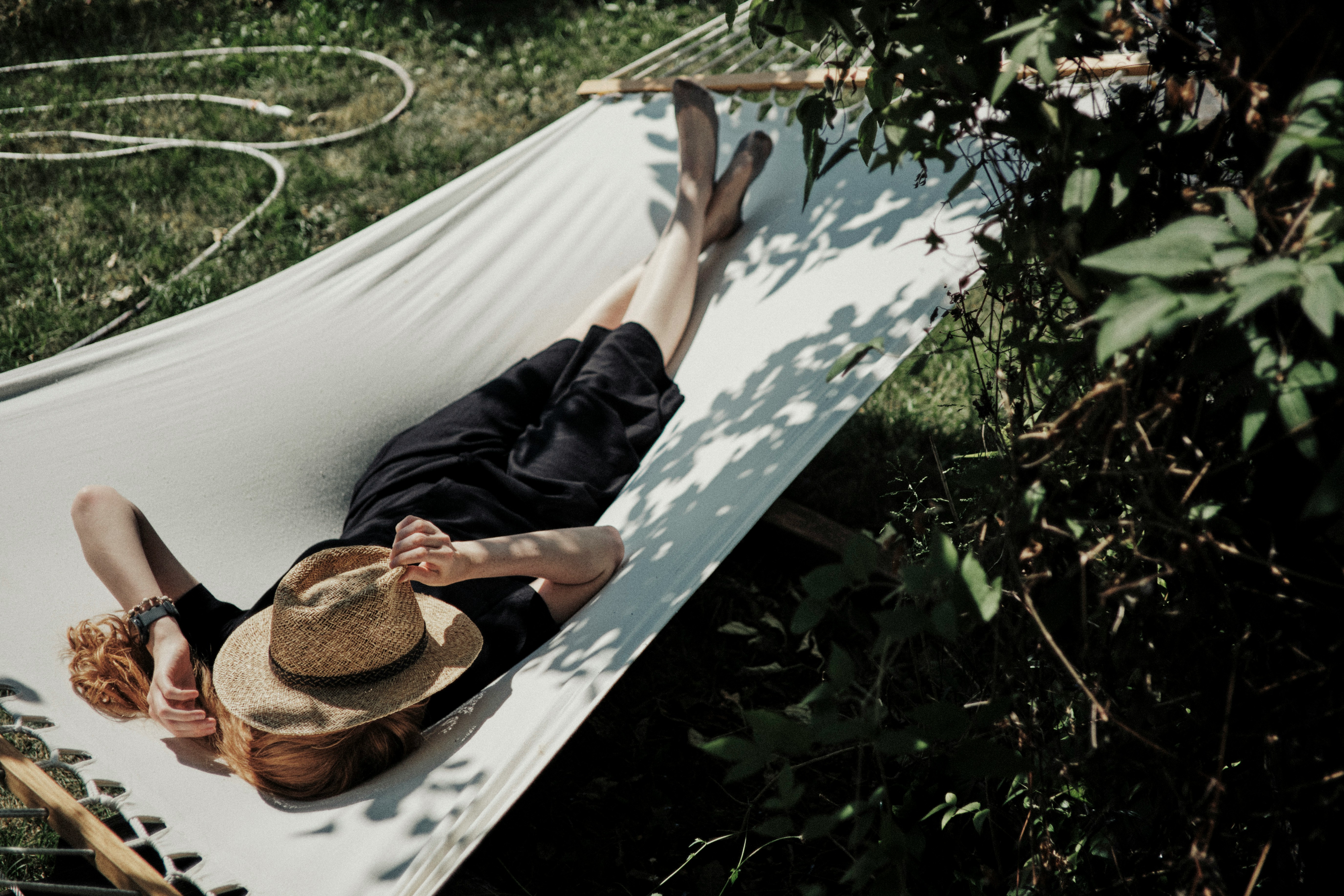 Naps Are Not Lazy: Why Rest Feels So Guilty and How to Nap Without Wrecking Your Sleep