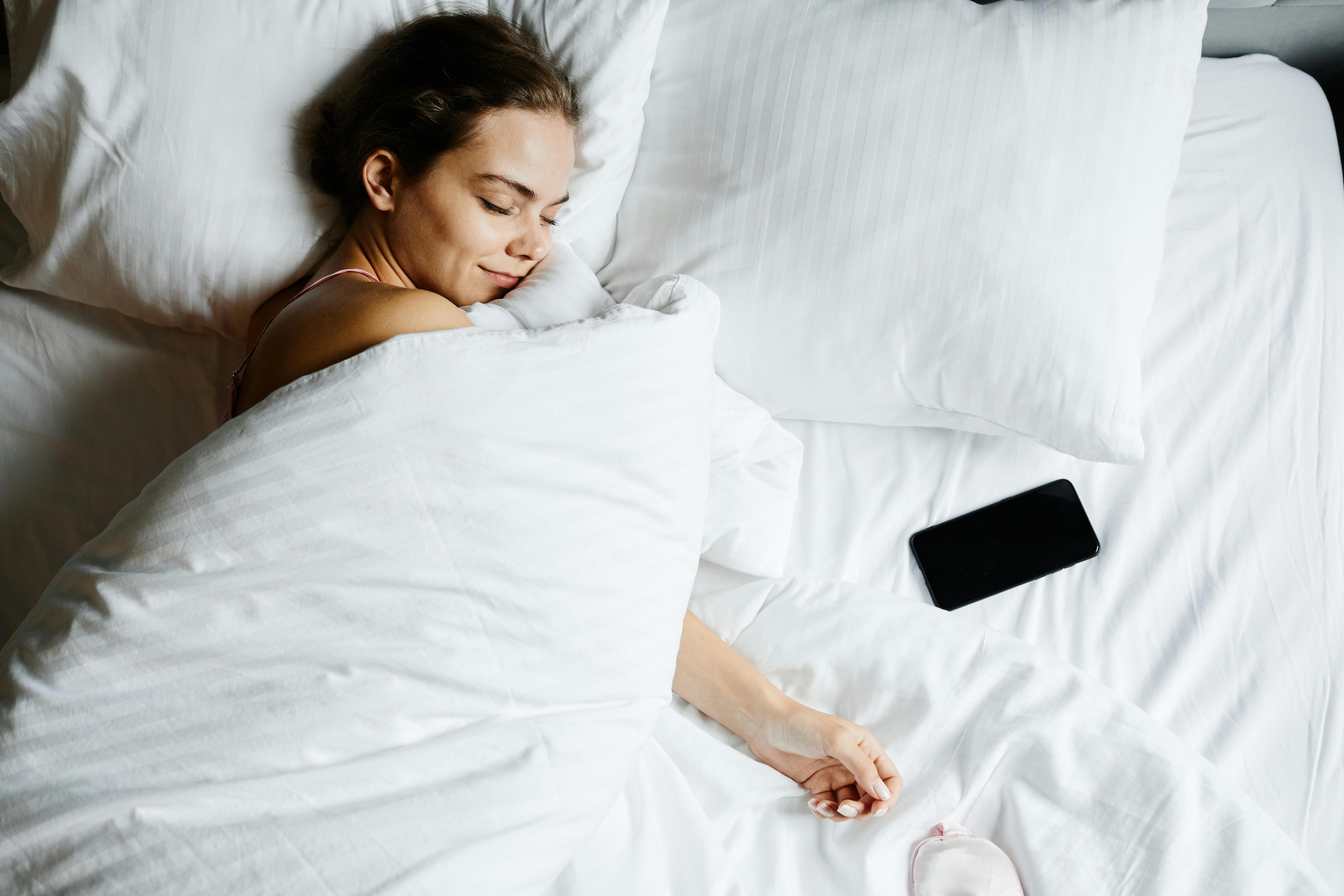 How Your Mattress Impacts Sleep & Health | Mattress Lux Kennesaw, GA