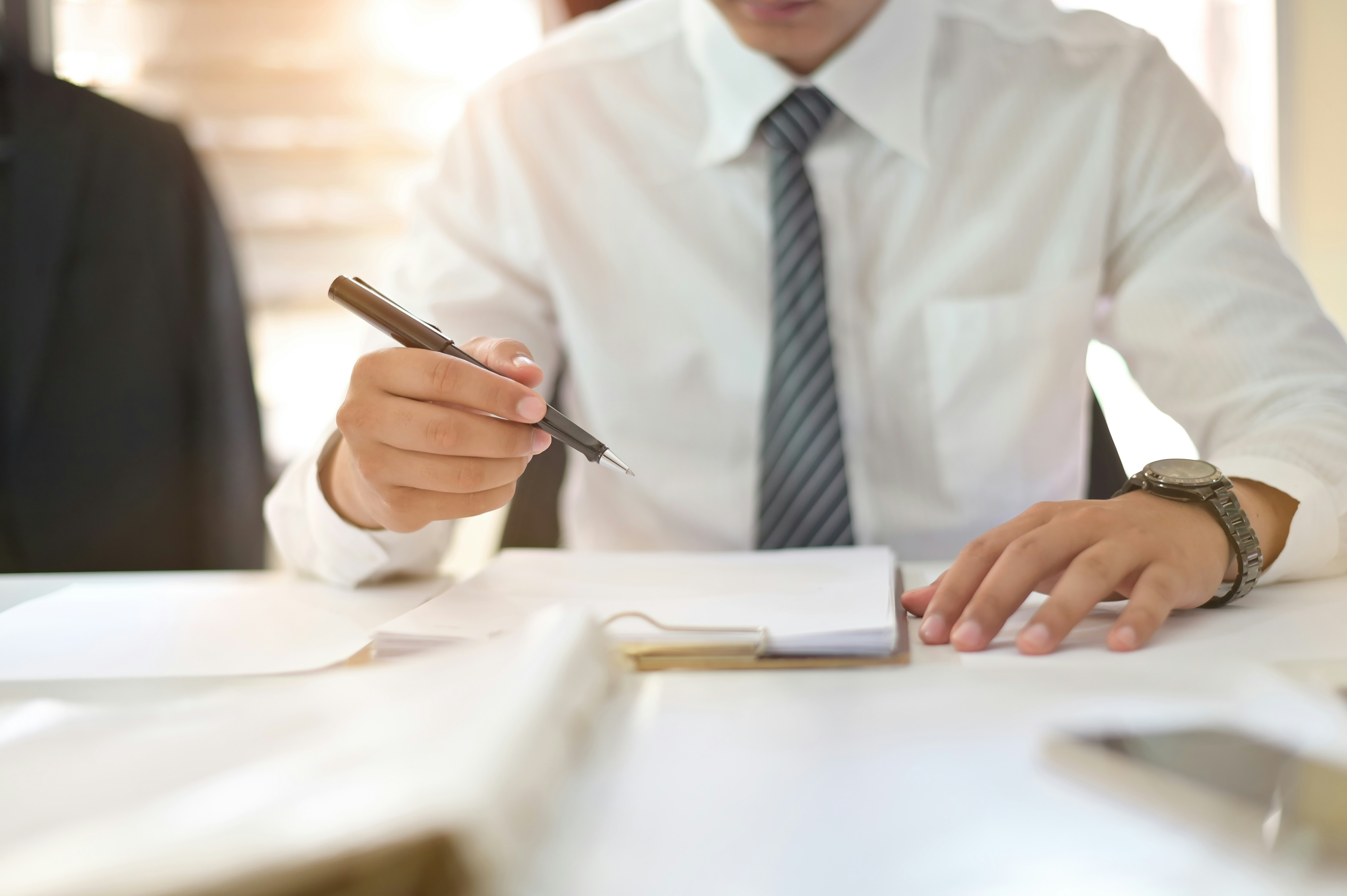 Car Finance Complaint Process: Dealer vs Lender vs Broker