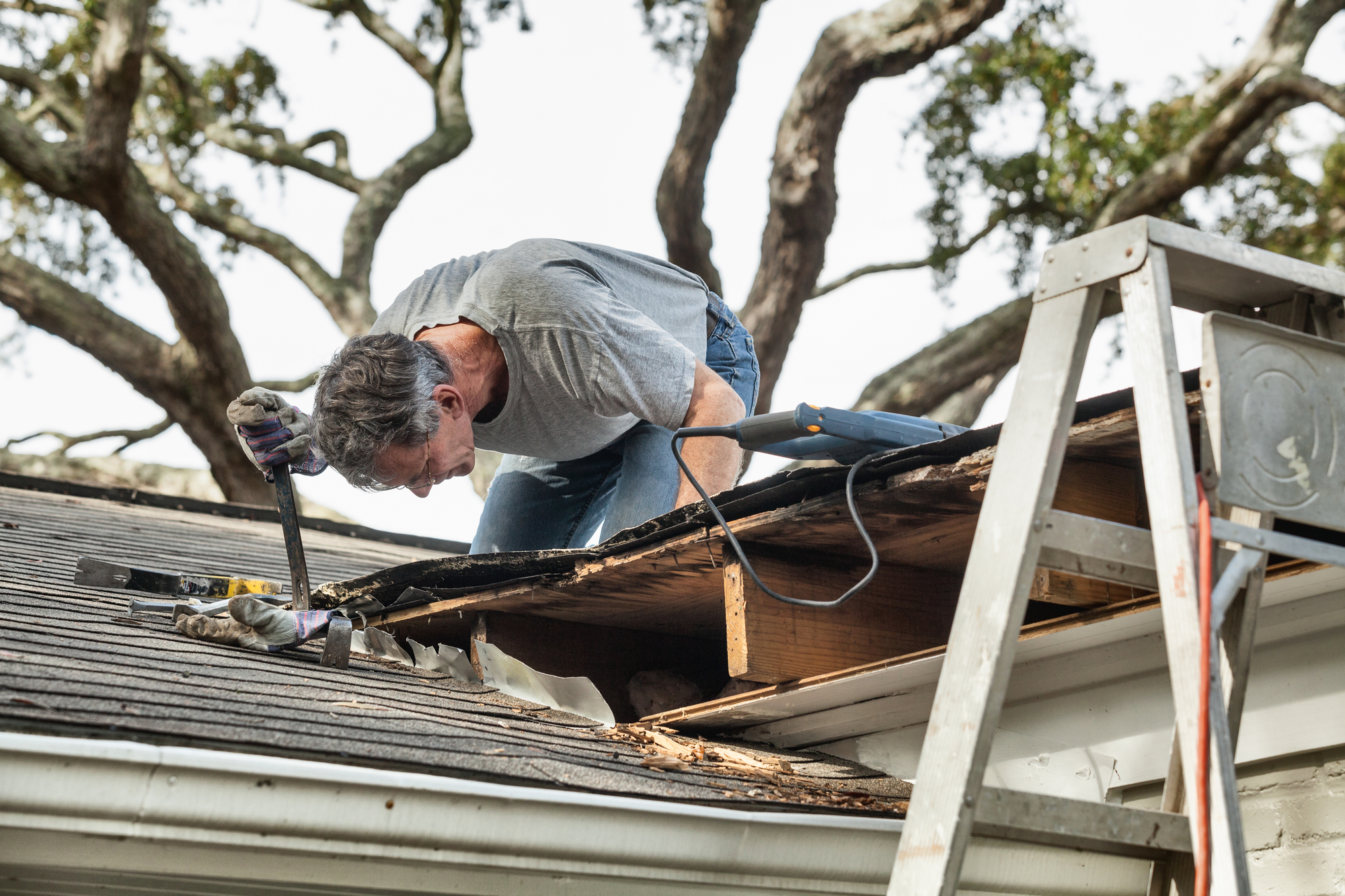 Roof Repair vs. Replacement | Rivera Contractors & Roofing