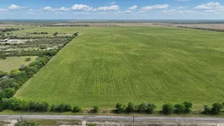 Buying Land Directly From the Owner in Texas: How It Works and What to Check