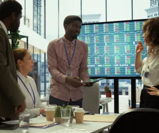 Building a Team That Doesn’t Collapse Under Pressure