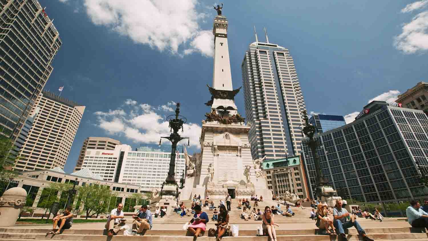 Why Monument Circle Is a Must-See Spot in Indianapolis