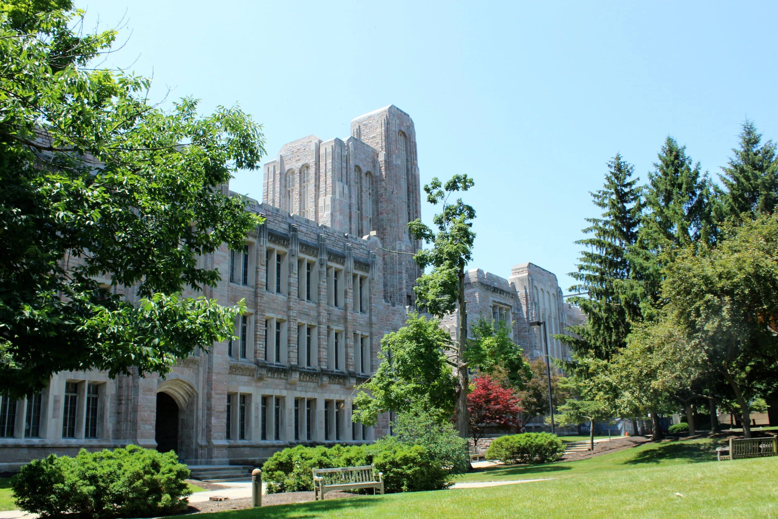 Butler University in Indianapolis, IN: Bulldogs, Beauty, and One Seriously Cool Campus Adventure 🎓🐾 (Prime Edge Car Rentals, Indianapolis, IN)