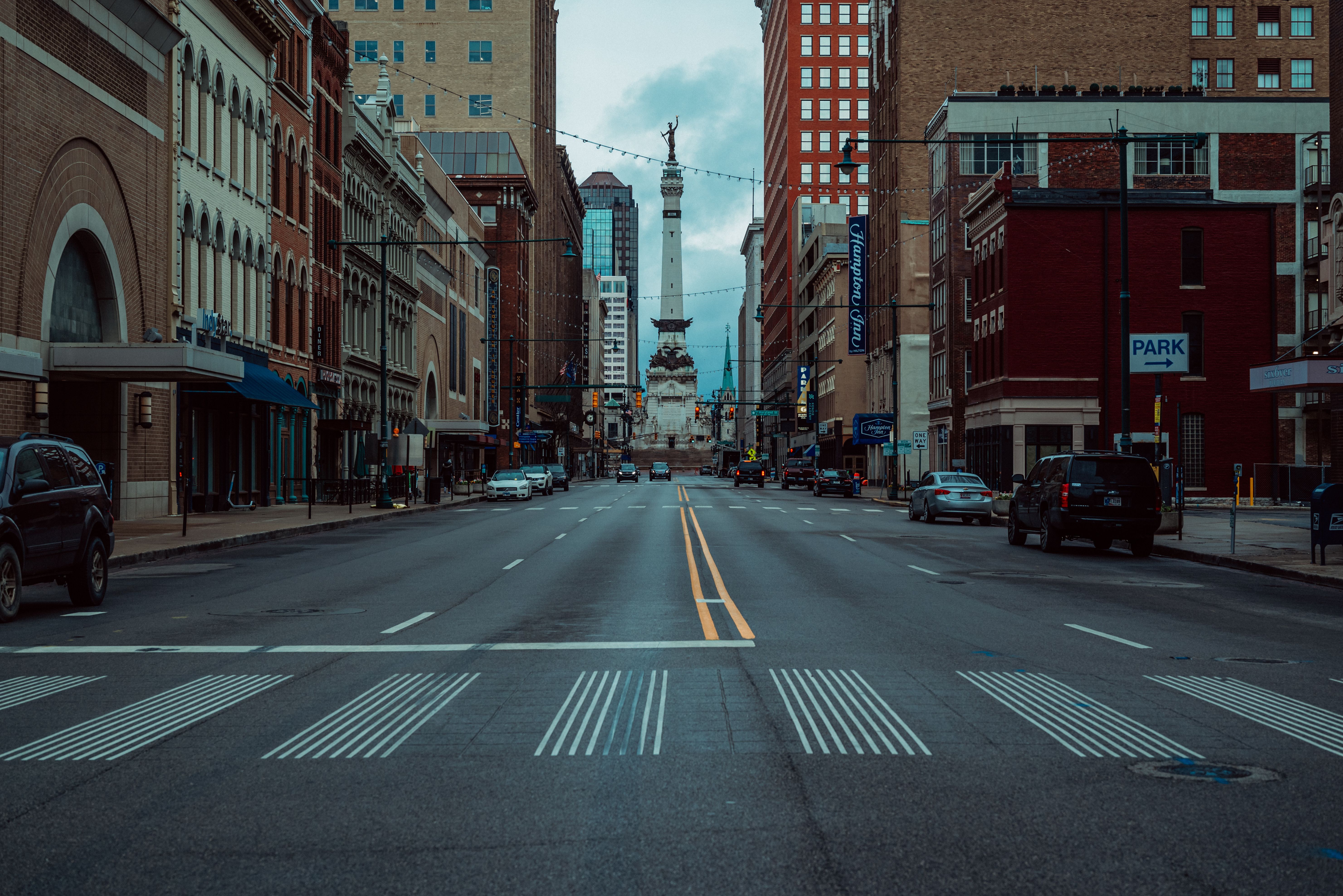 🌳 Explore Eagle Creek Park in Indianapolis, IN: A Scenic Adventure Made Better With a Rental Car | Prime Edge Car Rentals, Indianapolis, IN 🚗