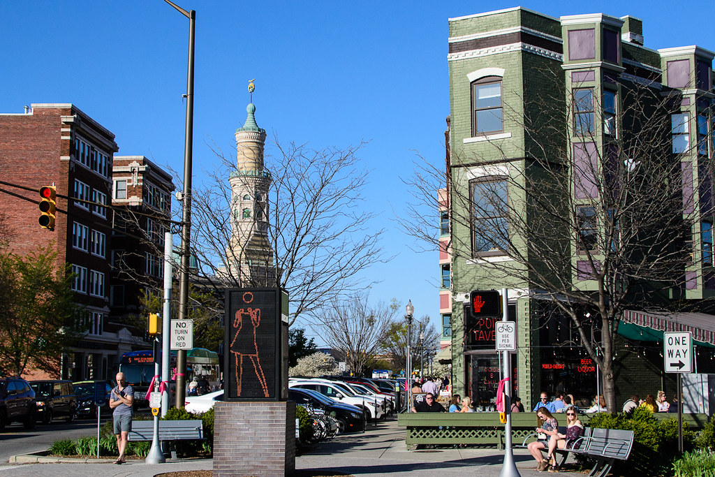 Massachusetts Avenue (Mass Ave), Indianapolis, IN: Discover the City’s Most Colorful Street with Prime Edge Car Rentals