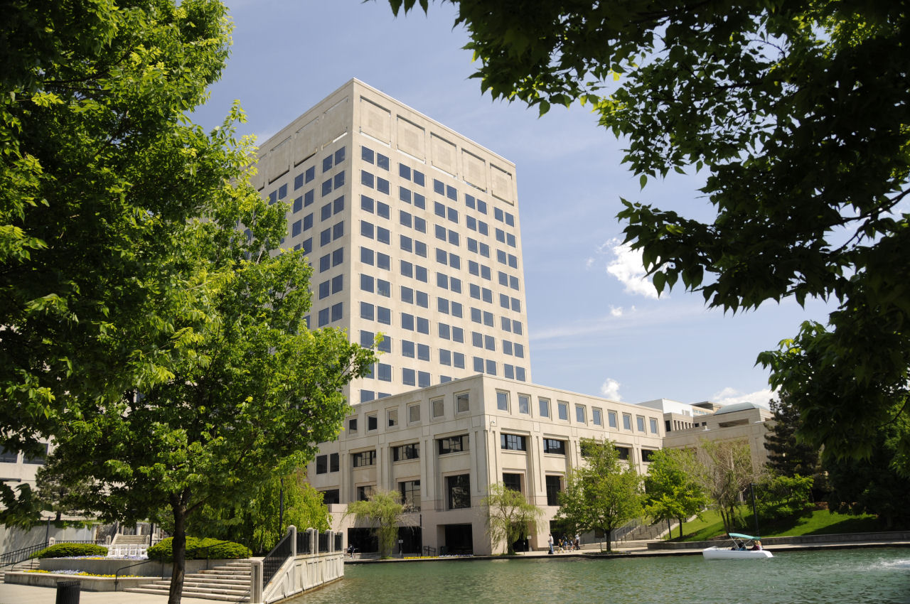 The Canal Walk in Indianapolis: A Relaxing Downtown Escape Along the Central Canal
