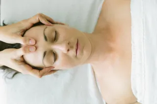 Thoughtful gift ideas for a friend or loved one navigating cancer treatment