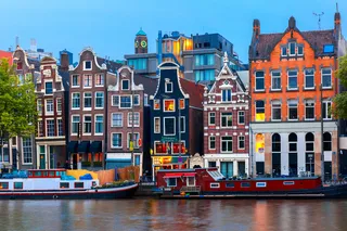 Amsterdam: Do we love the Canals or Patios More?