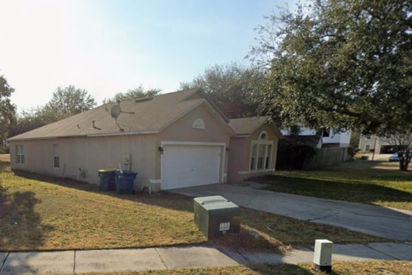 NE Jacksonville 3/2 on Large Lot, Lake View, turn key Priced Below Market HICKORY FOREST RD, JACKSONVILLE, FL 32226