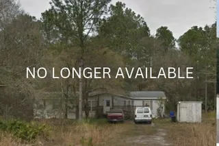 NO LONGER AVAILABLE - Acre property, Easy rehab 100K+ in equity! Calvin St Hastings, Florida 32145