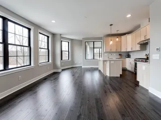 Best Dark Hardwood Stains for Farmington Modern Homes