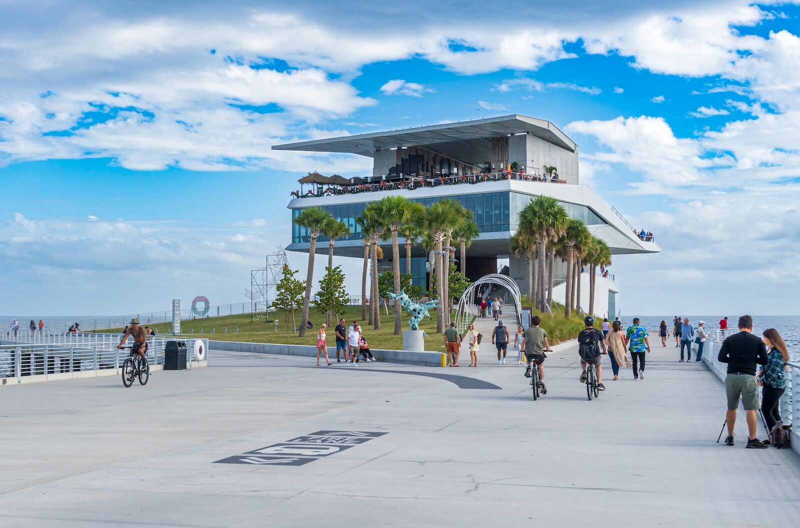 🚗 Best Car Rental Options in St. Petersburg, FL for Beach Days and Weekend Getaways | MPC Car Rentals – St. Petersburg, FL