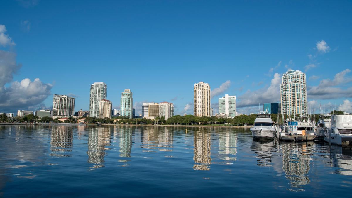 How to Rent a Car Near Downtown St. Petersburg, FL Without Overpaying (MPC Car Rentals, St. Petersburg, FL) 🚗☀️
