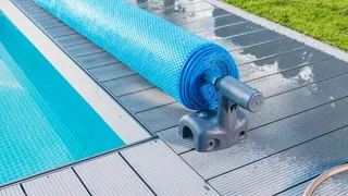 Do Solar Blankets Actually Help Heat Your Pool
