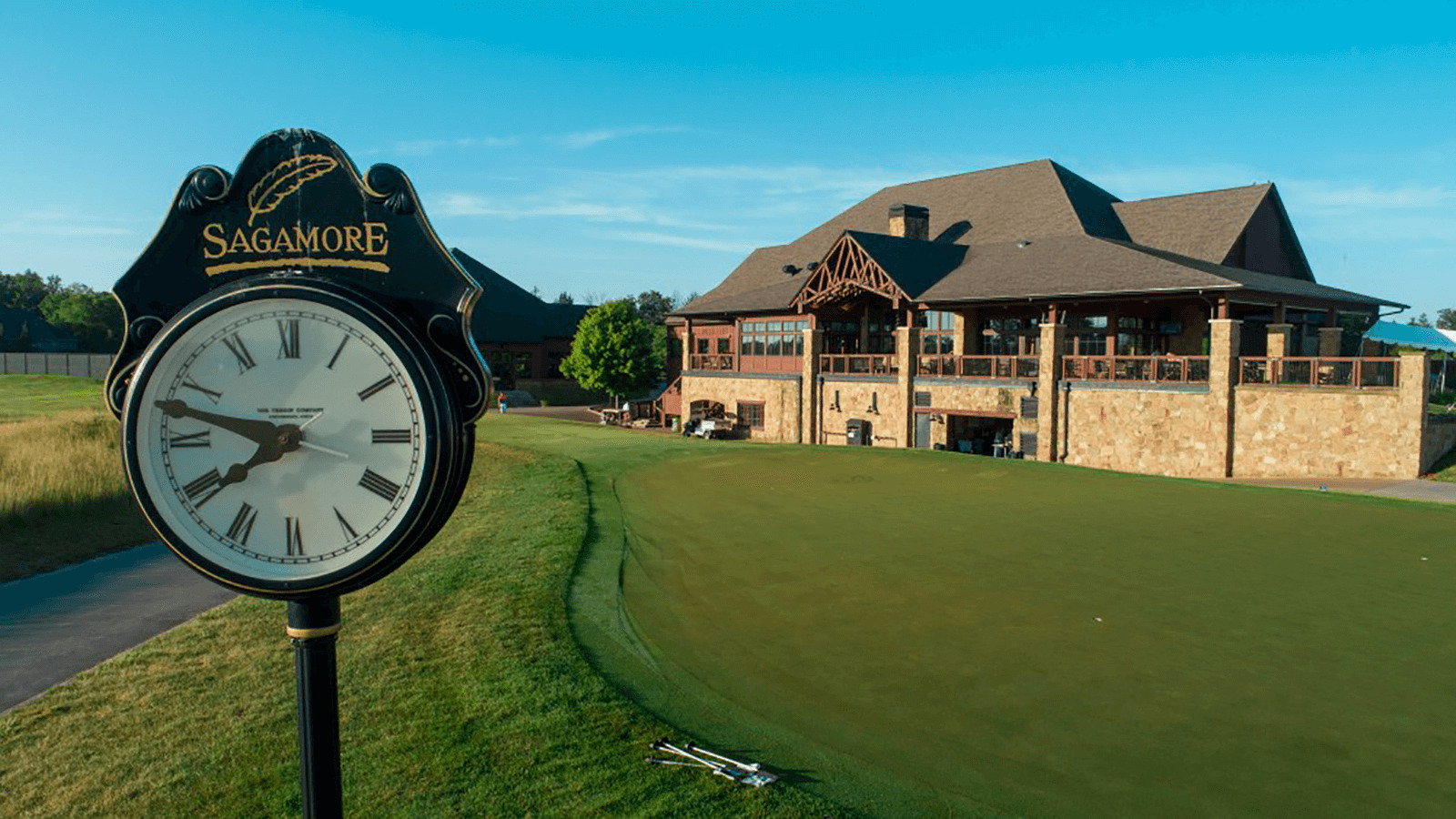 ⛳🚗 Tee Off in Style: Sagamore Hills Golf Club, Bowie, MD — BowieWay Rentals, Bowie, MD