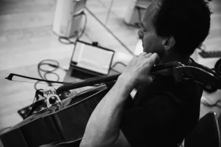 Behind The Scenes with: Simon McCorry