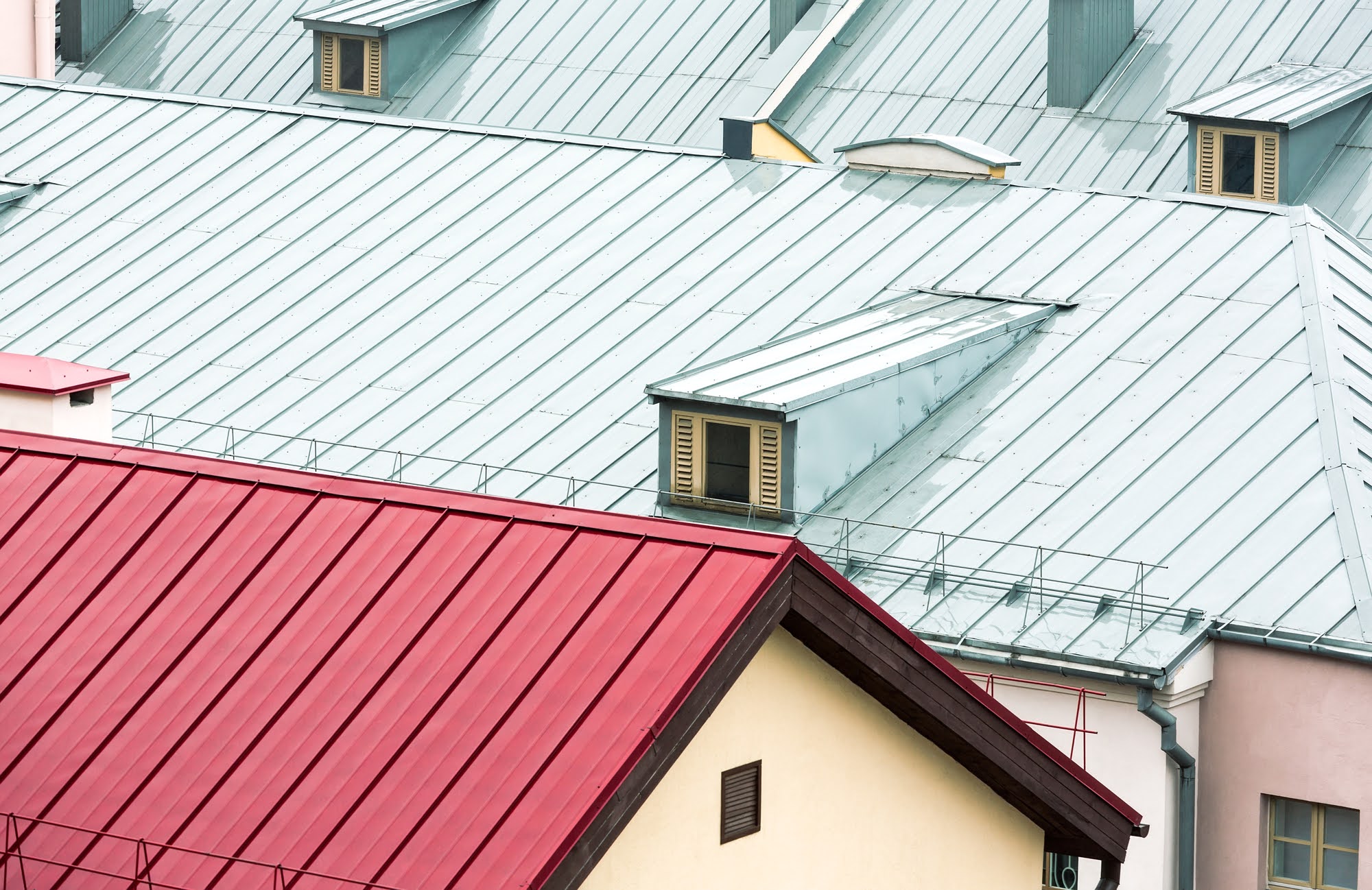 Residential Roofing Trends That Blend Style and Durability