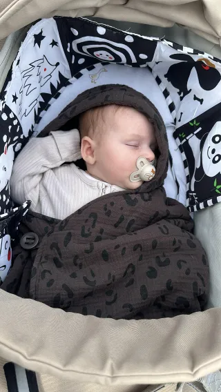 A Norland nanny's practical guide to white noise for babies and toddlers, covering volume, placement, timing, and how to wean off if and when you want to. 