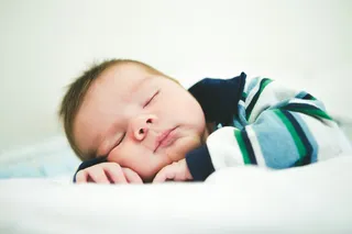 The 2 to 1 Nap Transition: When to Drop the Second Nap and How to Survive