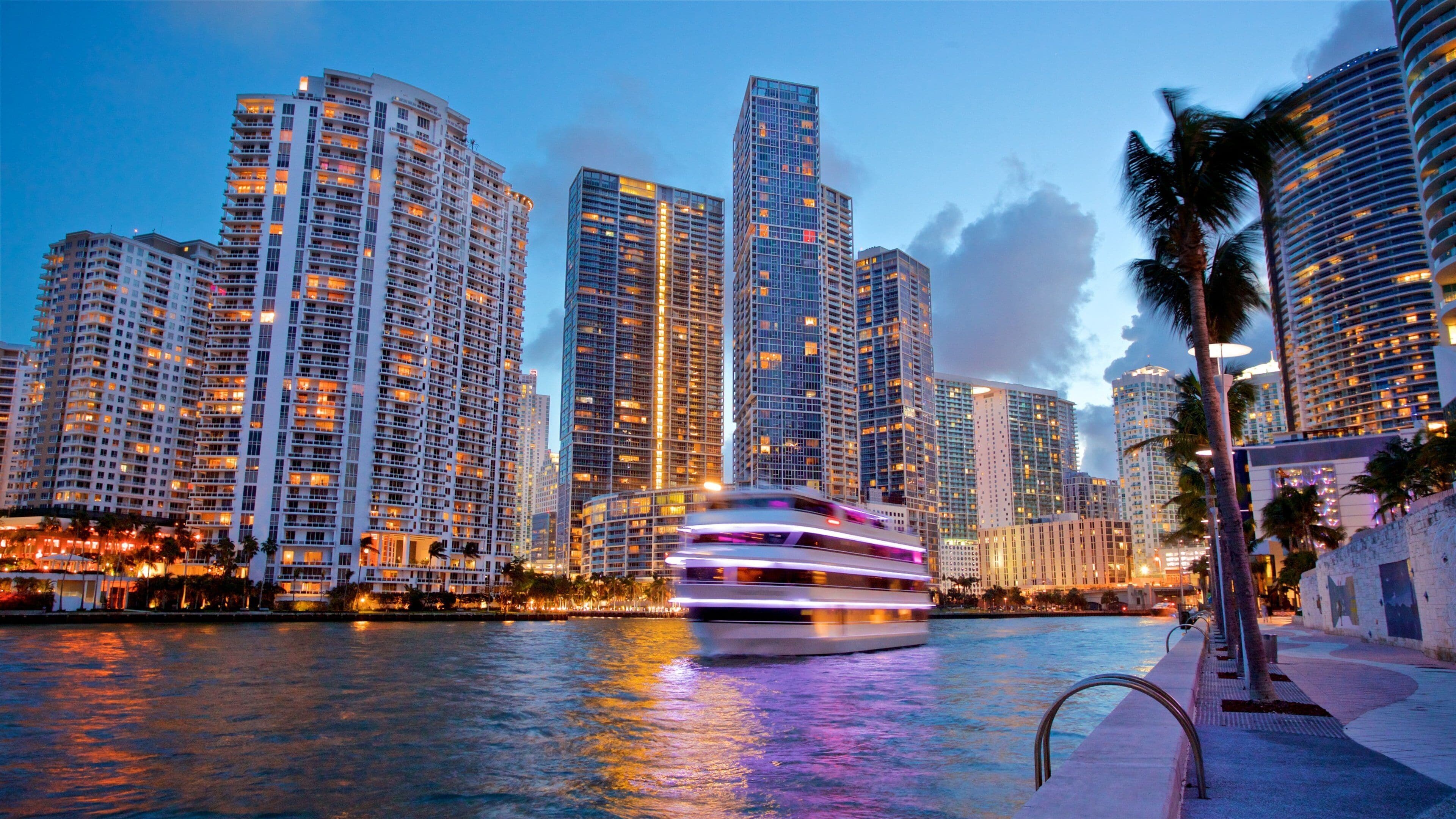 Renting a Car in Miami for Cruise Travelers: Port Tips and Parking Guide Near PortMiami | FlexMobility, Miami, FL 🚢🌴🚗