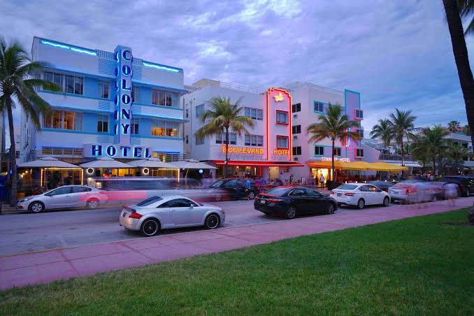 Best Beaches Near Miami, FL to Visit with a Rental Car | FlexMobility, Miami, FL