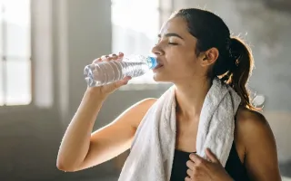 Benefits of Hydration for Healthy & Glowing Skin All Year