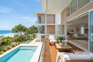 Why More Sunshine Coast Owners Are Using Co-Hosting Services