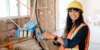 What to Expect from an Electrical Trade School Program