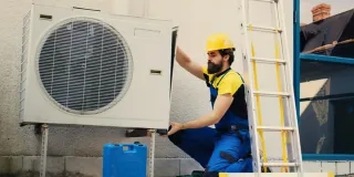 What Certifications Does an HVAC Technician Need in Florida?